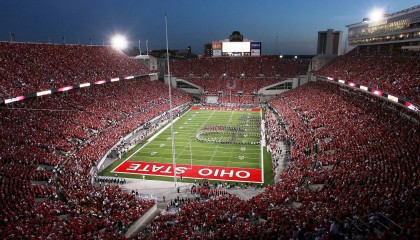 开云体育官网下载安装-体能考验：运动员如何应对激烈比赛？，运动员如何克服赛前紧张