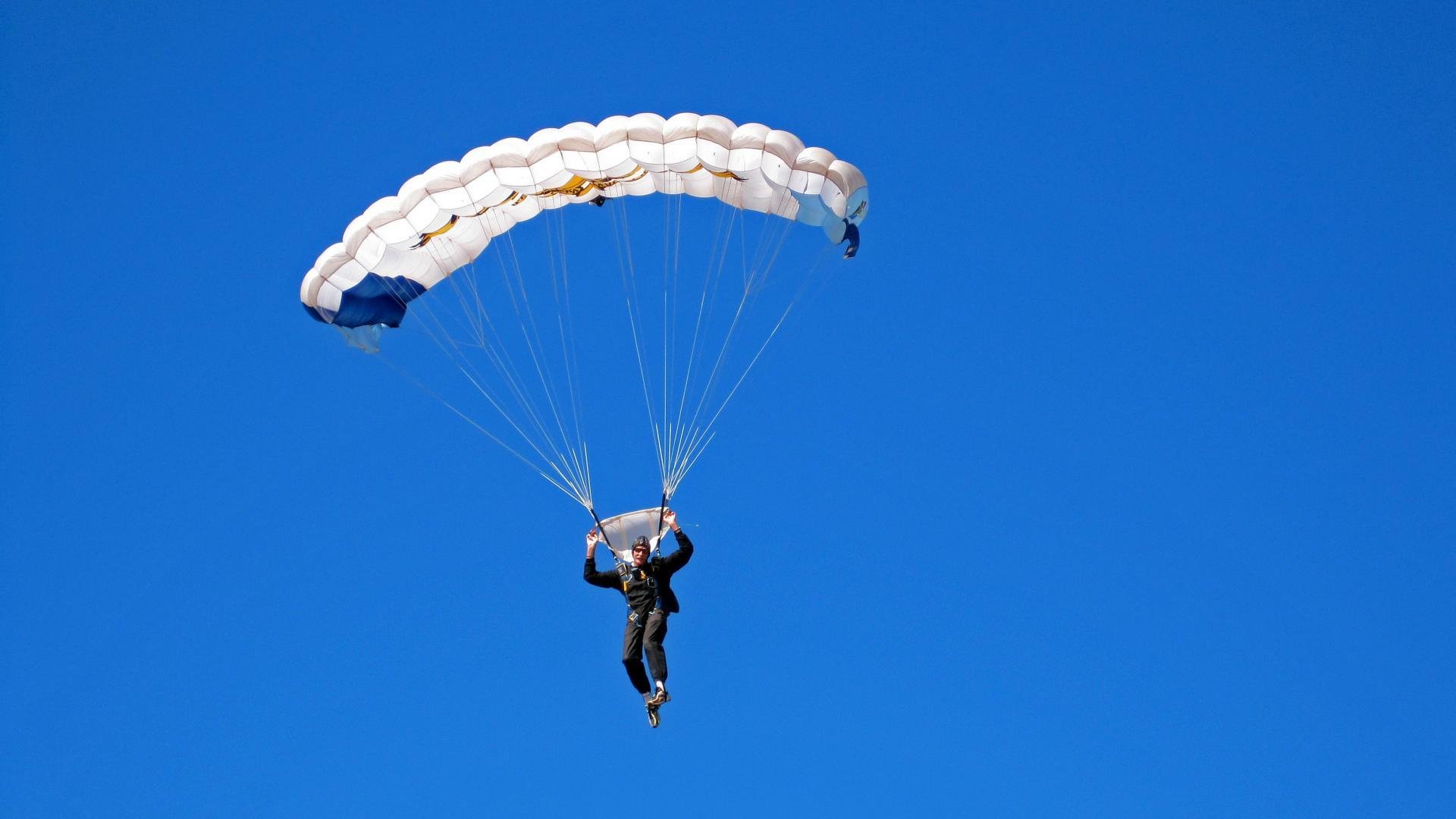 蓝领篮球:基层联赛助推全民健身热潮,蓝领队伍建设